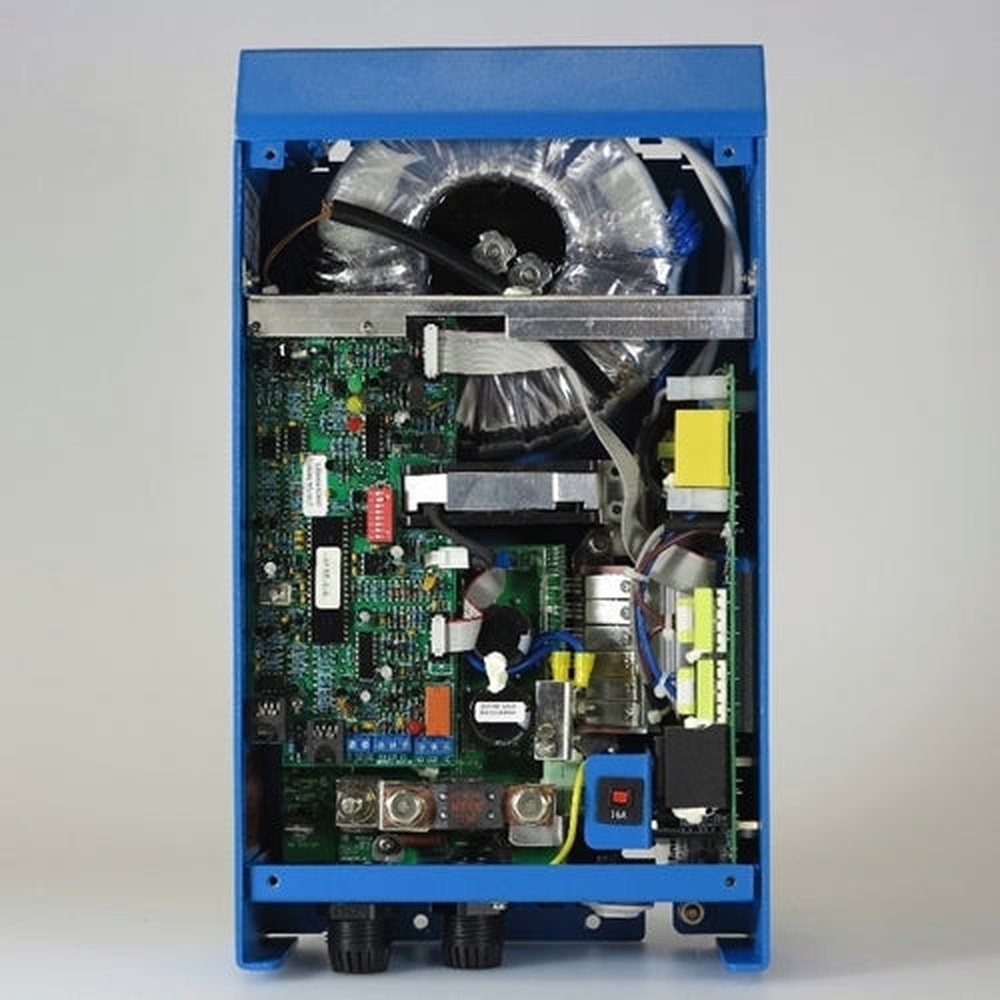 Victron Phoenix C 12V/1200