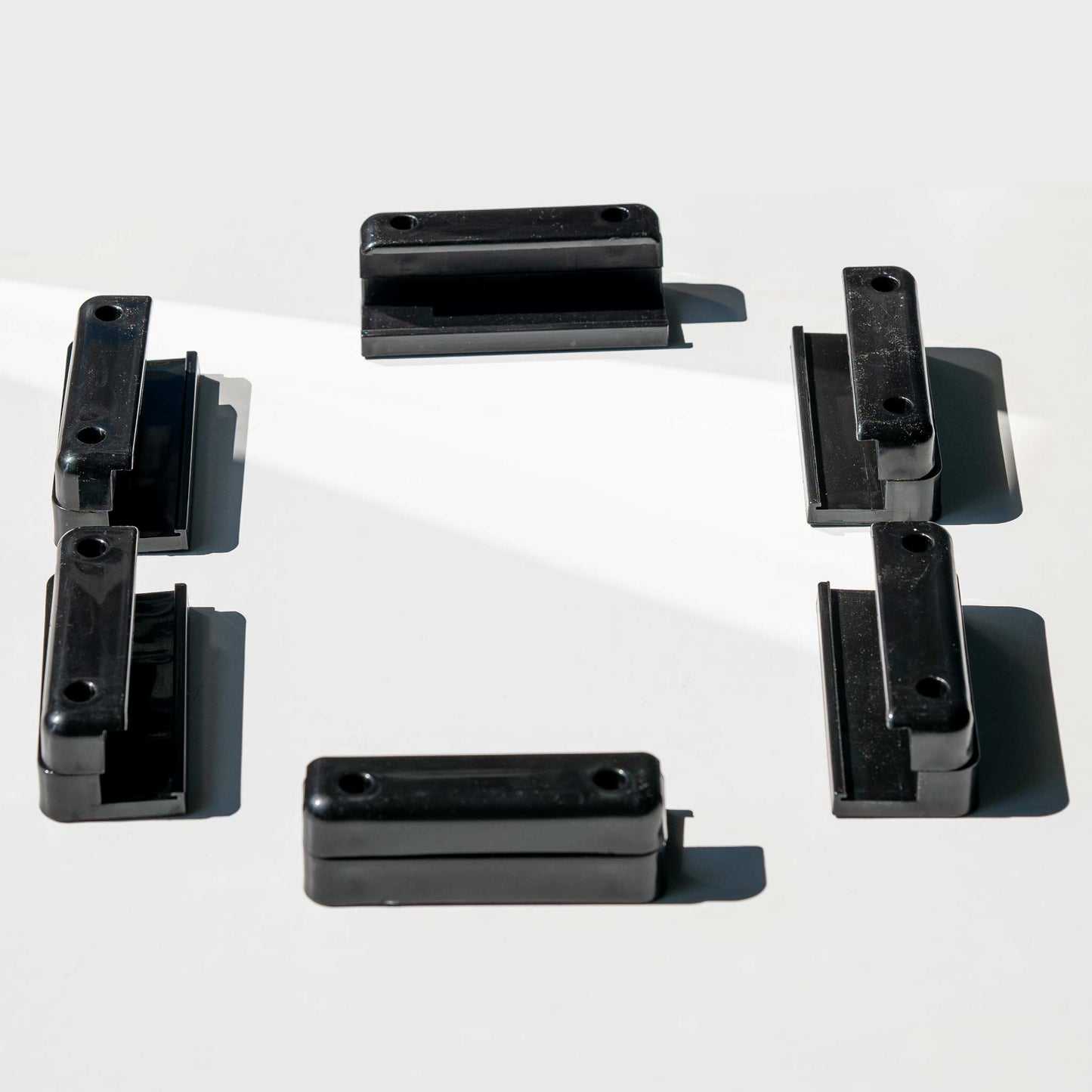 SolarFam platte brackets zwart (Set van 6)